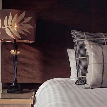 Guest house The Lakehouse At The Waterhead Inn, 4*