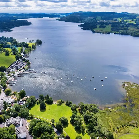 The Lakehouse At The Waterhead Inn, 4*