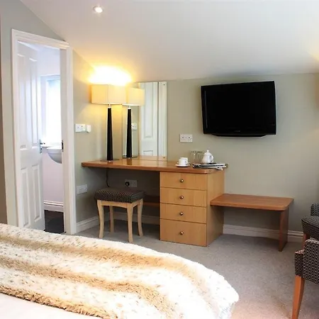 Lakehouse At The Waterhead 4*