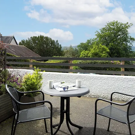 The Lakehouse At The Waterhead Inn, 4*