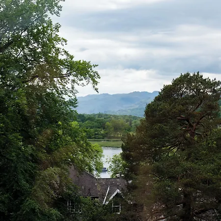 The Lakehouse At The Waterhead Inn, 4*